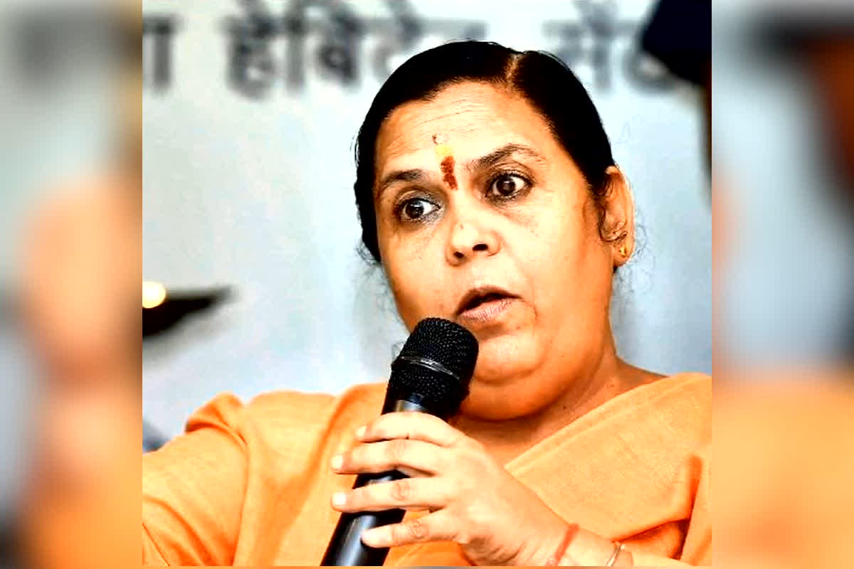 Lodhi Samaj Shaurya Yatra Bhopal : ‘लोधी समाज के दम पर बनती है सरकार…शेर बाहर निकला तो’ लोधी समाज की ‘शौर्य यात्रा’ के बहाने पूर्व सीएम उमा भारती का शक्ति प्रदर्शन, नई पारी की तैयारी तो नहीं?