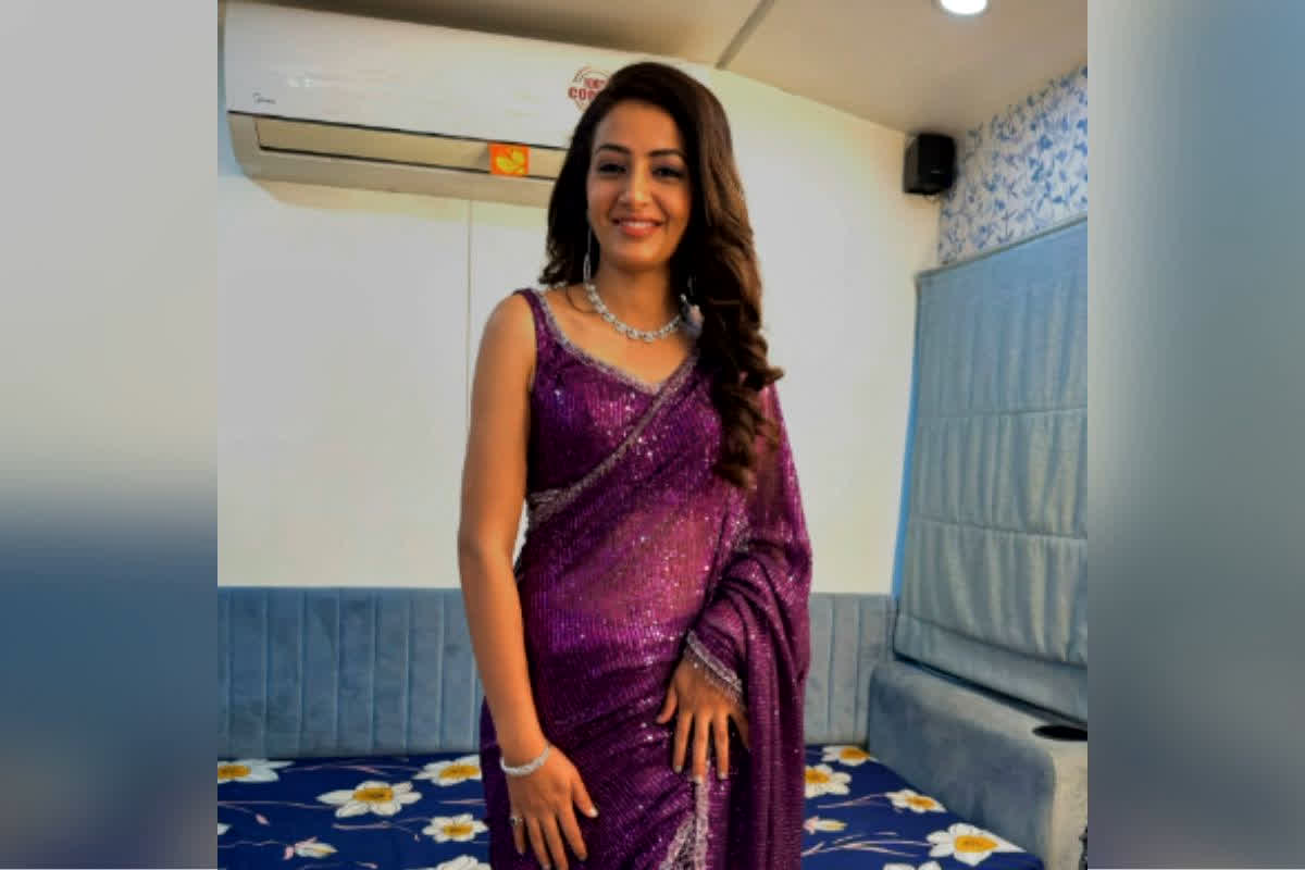 Vada Pav Girl Chandrika Dixit : एक रात के 50 लाख और रिसॉर्ट…वड़ा पाव गर्ल ने खोली इंडस्ट्री की काली सच्चाई, सुनकर चौंक जाएंगे आप