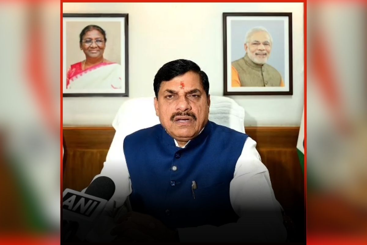 Vande Matram Vivad: ‘पूरे प्रदेश कांग्रेस को इस्तीफा दे देना चाहिए’, कांग्रेस पर जमकर बरसे सीएम मोहन, कहा- राष्ट्रीय गीत के अपमान पर मौन क्यों?