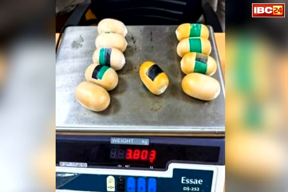 Bengaluru Airport Gold Smuggling: प्राइवेट पार्ट में सोना लेकर जा रहे थे तस्कर, ऊपर से जो तरीका अपनाया… ऐसे खुला राज, देखकर अधिकारी भी रह गए दंग