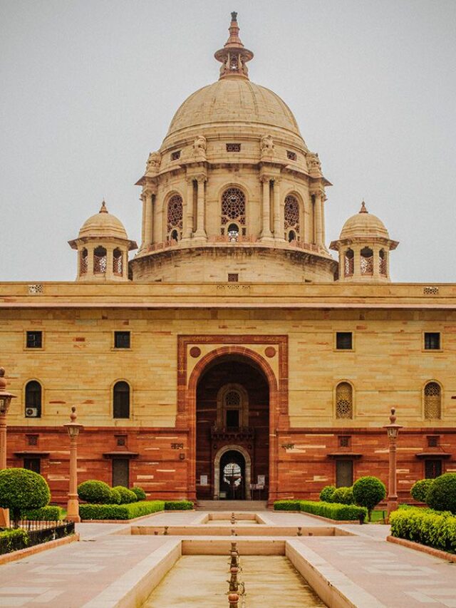 Longest-Serving Chief Ministers List: सबसे लम्बे वक़्त तक CM रहने वालों में नीतीश कुमार है 8वें नंबर पर.. जानें कौन है उनसे भी आगे, देखें पूरी लिस्ट