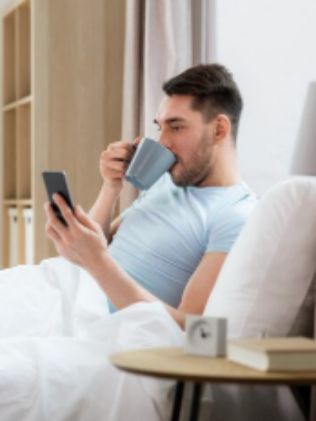 Morning Routine Tips: सुबह उठते ही अगर आप ये करते हैं… तो समझ लीजिए आप खुद ही बिगाड़ रहे हैं अपना दिन, जानिए सही तरीका