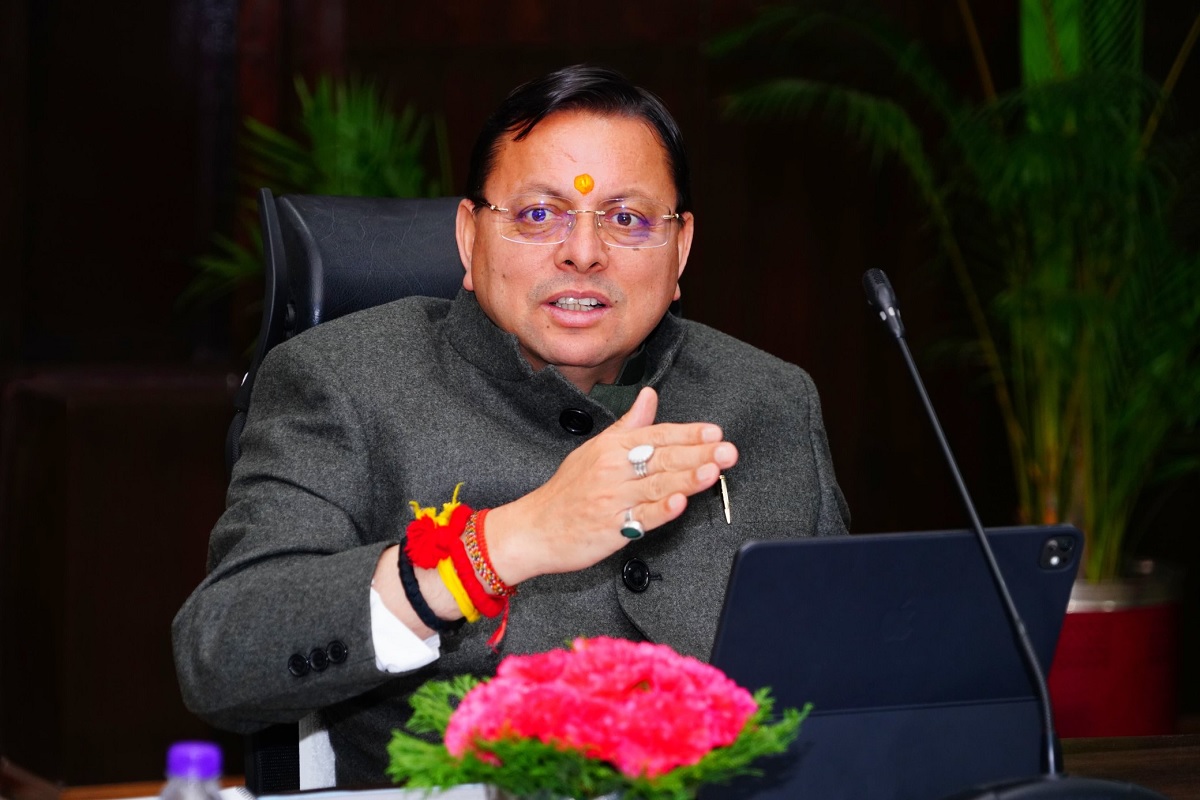 Uttarakhand News: धार्मिक पर्यटन को मिलेगी नई उड़ान, कुंभ से पहले गंगा कॉरिडोर और घाटों का होगा सौंदर्यीकरण, धामी सरकार ने अधिकारियों को दिए ये निर्देश
