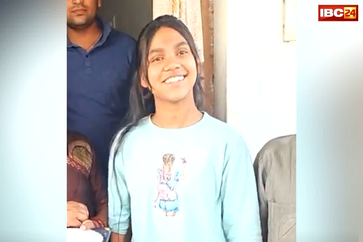 CGBSE 12th Topper Merit List: इस गांव की बेटी ने कक्षा 12वीं के रिजल्ट में दिखाया कमाल, इतने नंबर लाकर मेरिट में बनाई जगह, बताया कैसे घर के काम और पढ़ाई को एकसाथ करती थीं मैनेज