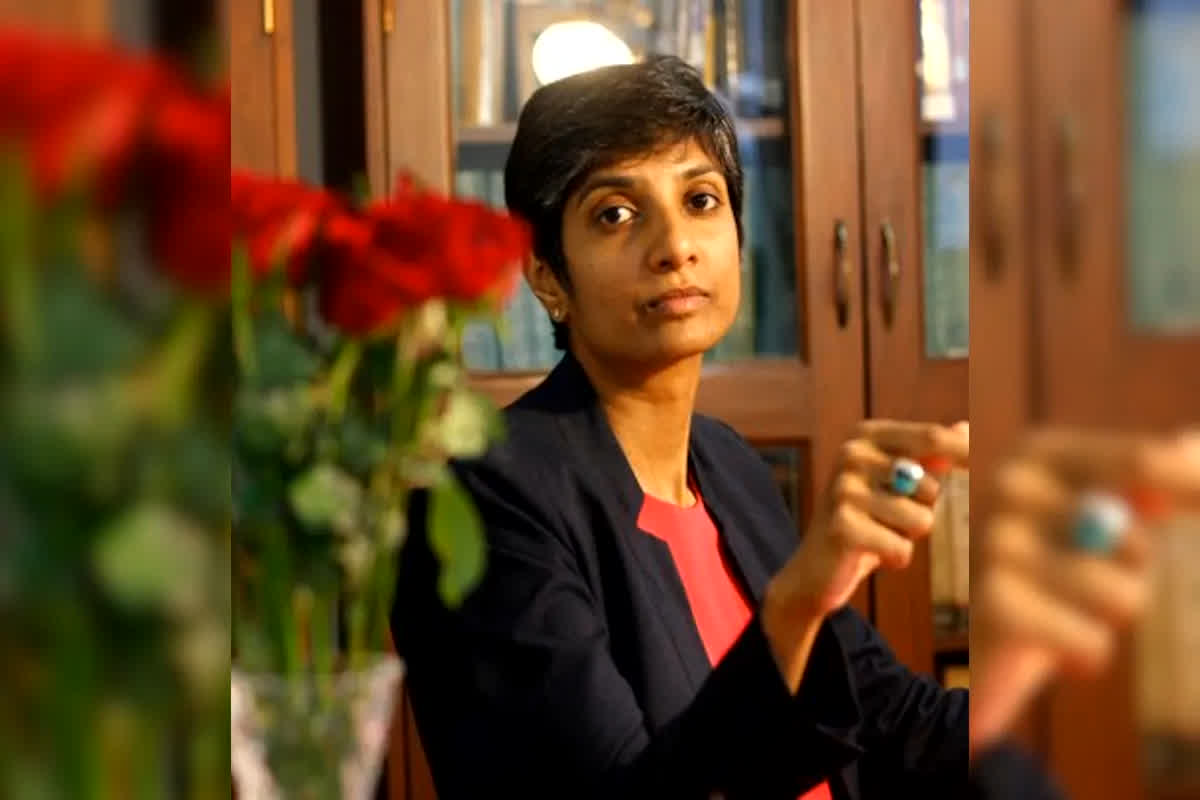 Menaka Guruswamy News: देश की पहली LGBTQ सांसद बनी मेनका गुरुस्वामी, राज्यसभा चुनाव में TMC ने बनाया था उम्मीदवार