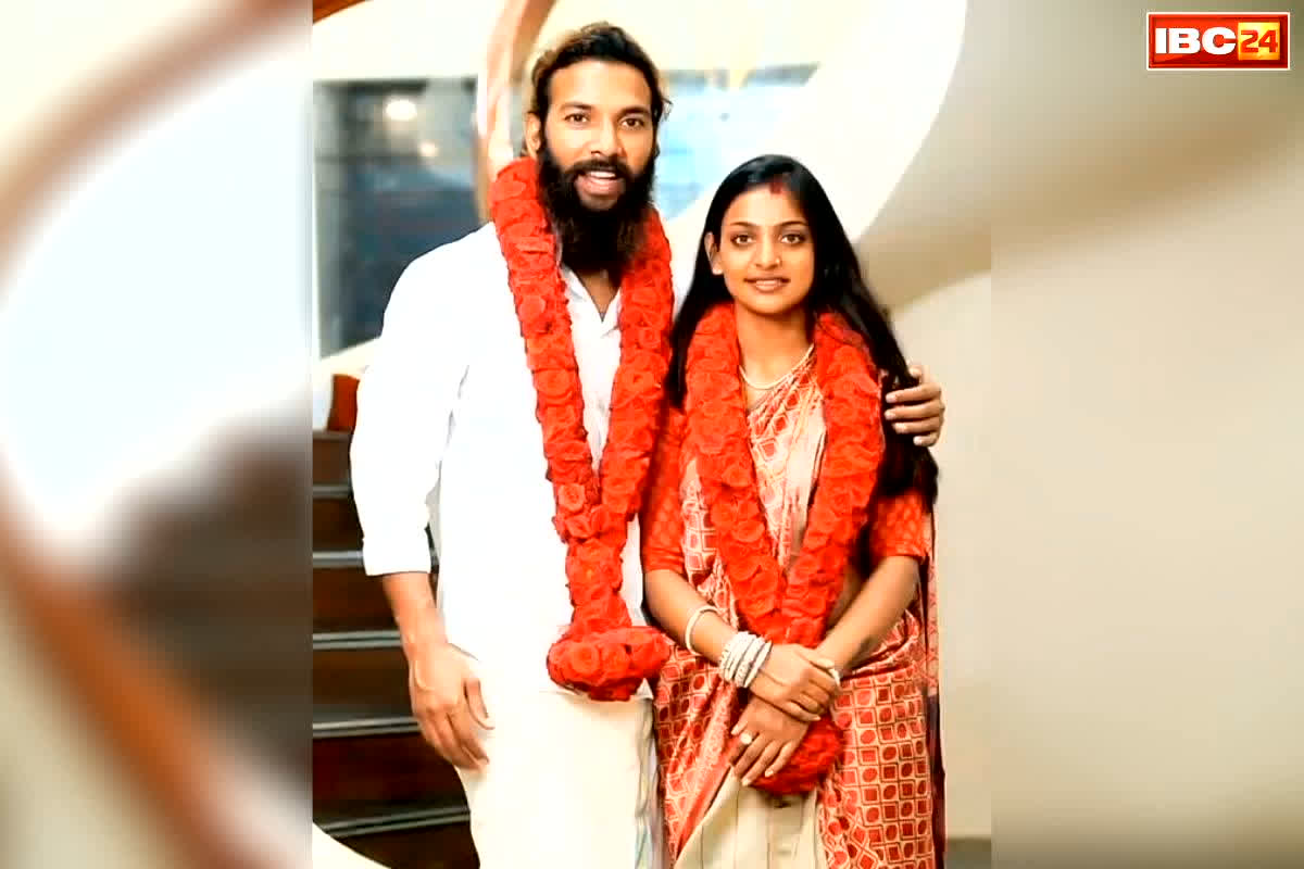 Monalisa Wedding Controversy: वायरल गर्ल मोनालिसा निकली नाबालिग..! खुद घर वालों ने किया खुलासा, फरमान संग शादी मामले में अब NHRC की एंट्री