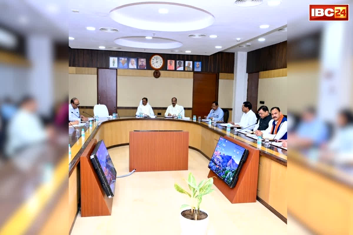 Sai Cabinet Ki Baithak: साय कैबिनेट की बैठक खत्म, राज्य में 515 नए पैक्स सोसाइटी का शुभारंभ, इन मुद्दों पर भी हुई चर्चा