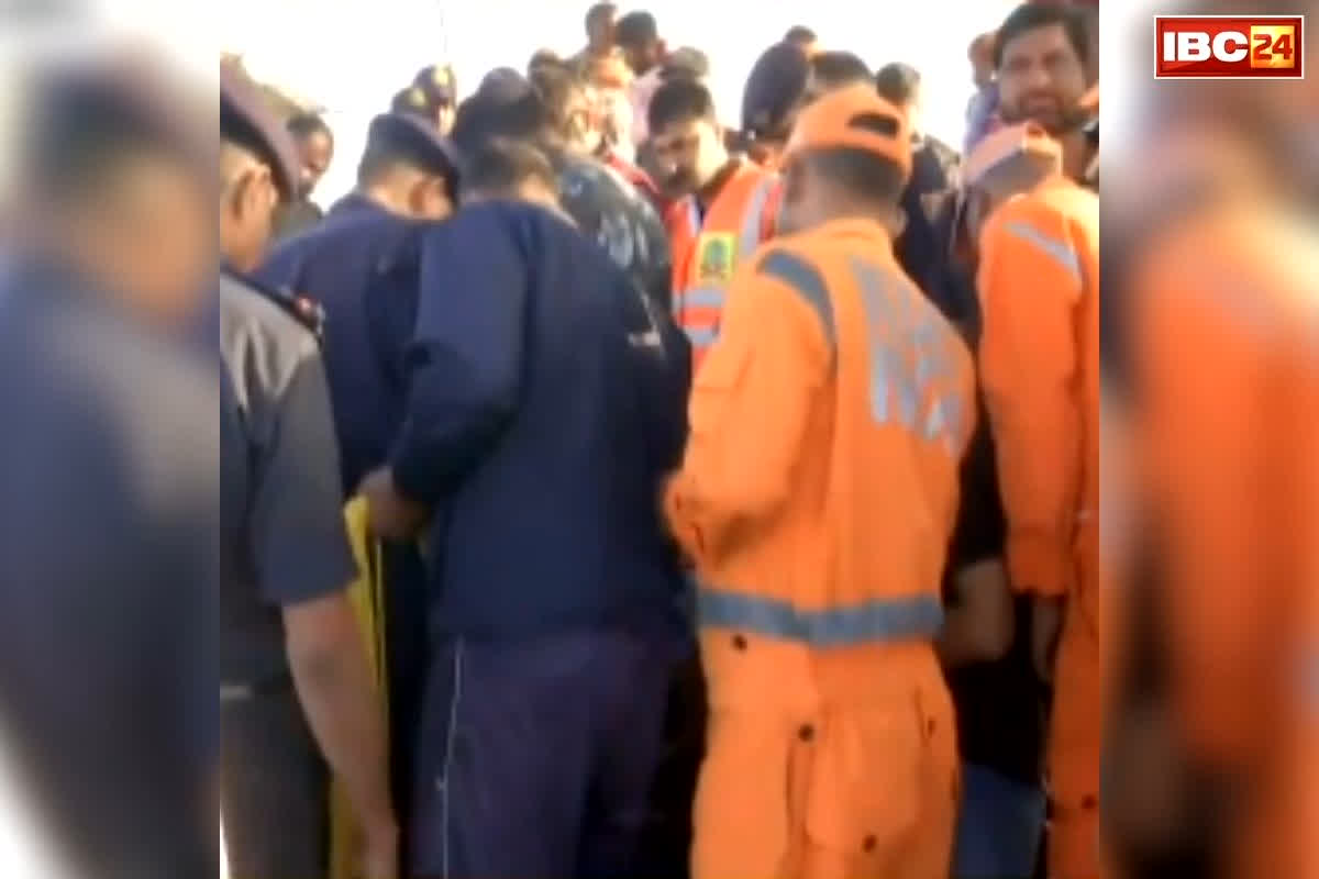 Ujjain Borewll Me Fasa Baccha: 70 फीट गहरे बोरवेल में गिरा मासूम! रातभर चला रेस्क्यू, लेकिन अब तक नहीं पहुंच पाई टीम, परिजनों का रो-रोकर बुरा हाल