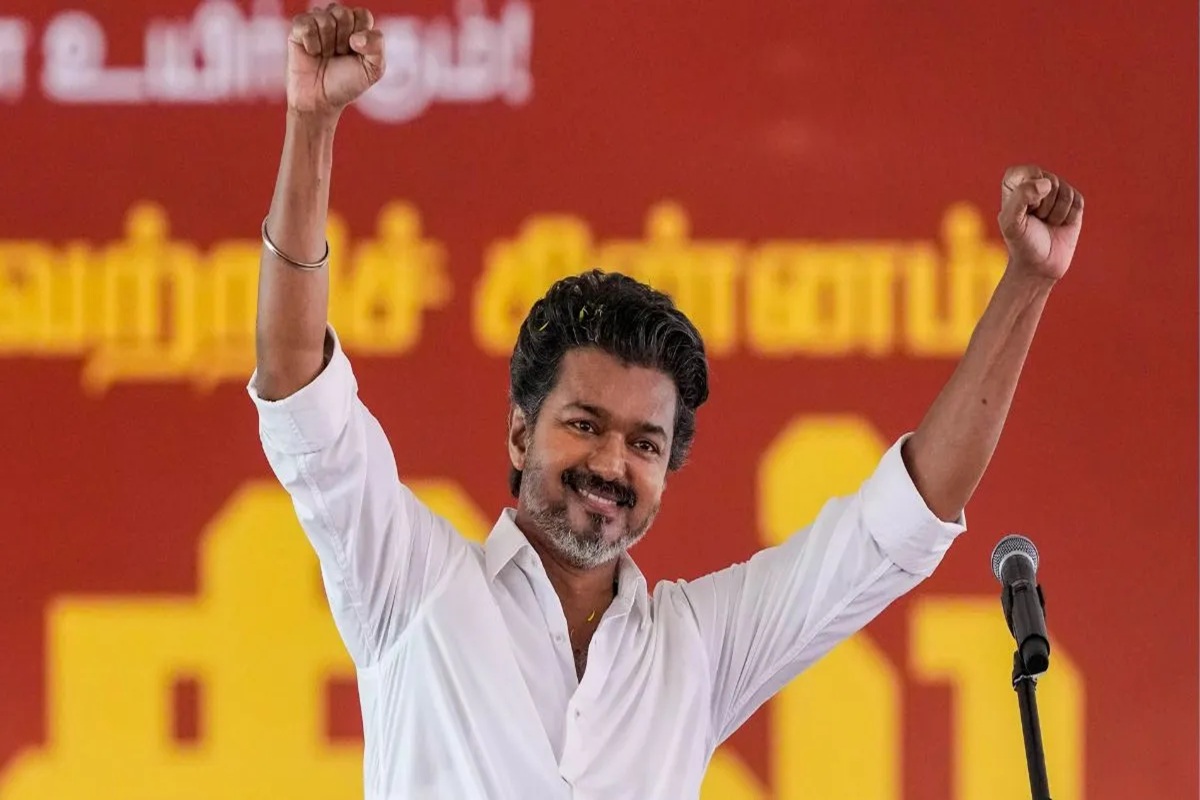 Tamil Nadu Election Vijay Thalapathy Wins: ‘सियासी स्टार्टअप’ में पहली दफा ही ‘सक्सेस’… विजय ने कमल हासन और रजनीकांत को भी छोड़ा पीछे, जानिए उन पार्टियों के बारे में जो पहली बार में ही पहुंची कुर्सी तक