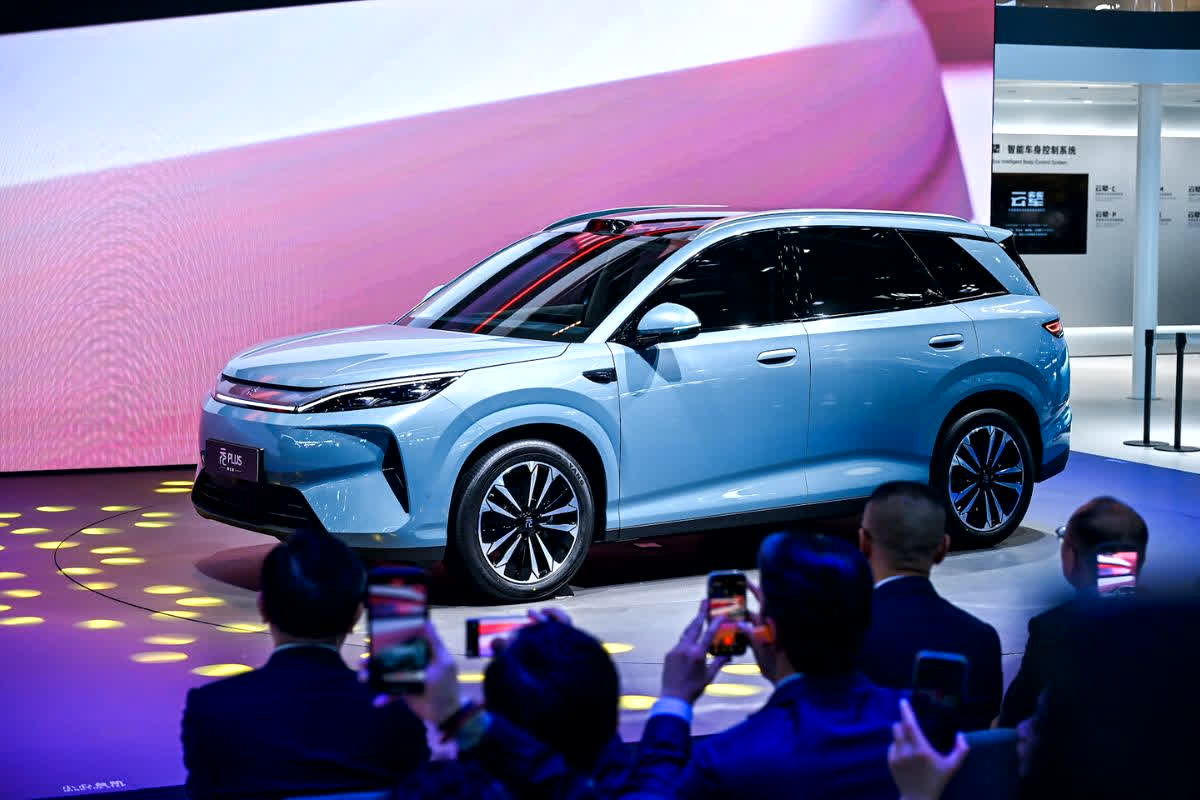 BYD Yuan Plus 2026: घंटों नहीं, अब सिर्फ 5 मिनट में चार्ज! Yuan Plus बन सकती है EV मार्केट की सबसे तेज चार्ज होने वाली कार!