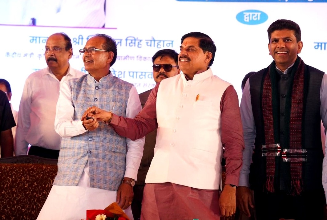 MP Development News: मध्य प्रदेश के इन जिलों में बिछेगा सड़कों का जाल, इतने हजार करोड़ रुपए होंगे खर्च, सीएम डॉ. मोहन यादव बोले- अंतिम छोर तक पहुंच रहा विकास