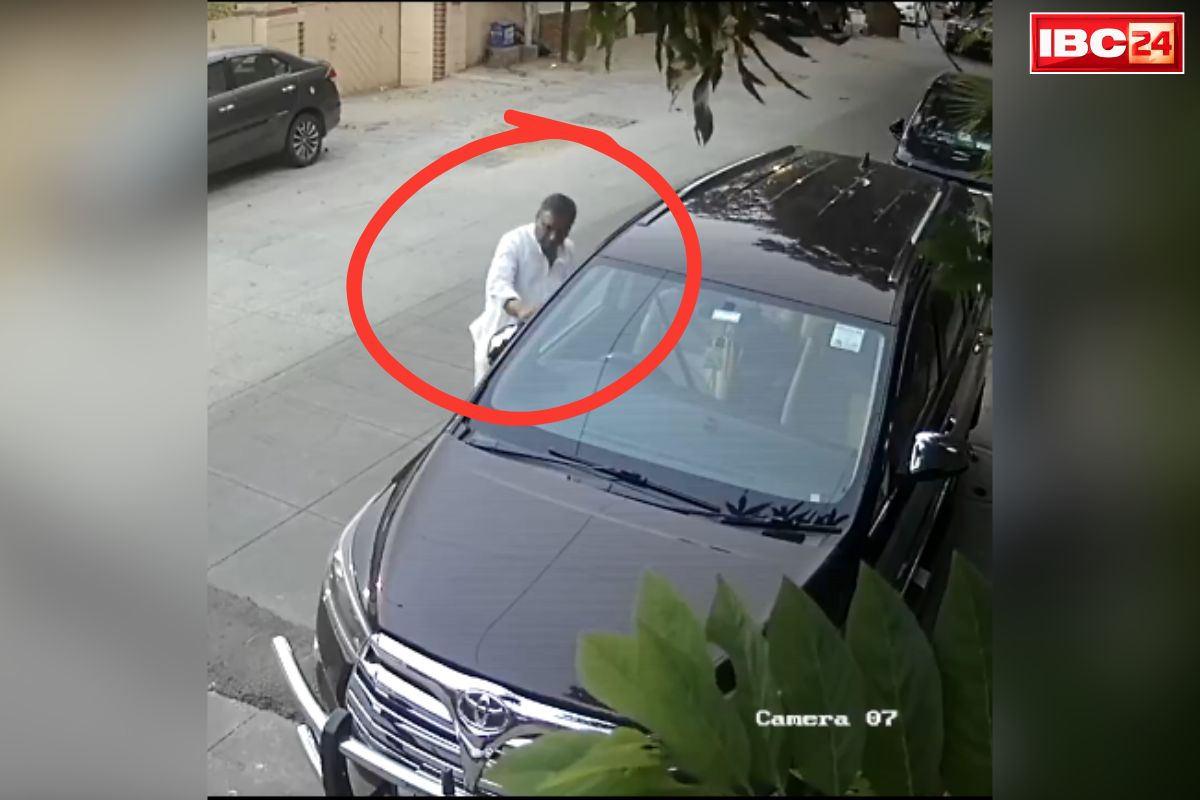 Hyderabad Contract Killing Case: कॉन्ट्रेक्ट किलिंग का मास्टरमाइंड निकला कांग्रेस नेता.. इतने लाख रुपये देकर कराई थी वक्फ बोर्ड पैनल के वकील की हत्या, आप भी देखें वीडियो