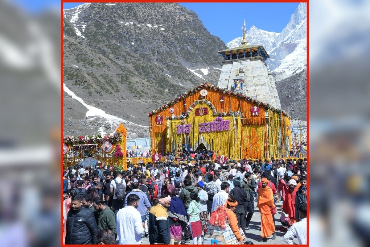 Kedarnath Dham Yatra: केदारनाथ यात्रा में रिकॉर्ड तोड़ पहुंचे श्रद्धालु, व्यवस्थाओं की हो रही जमकर तारीफ, यात्रा मार्ग पर प्रशासन अलर्ट