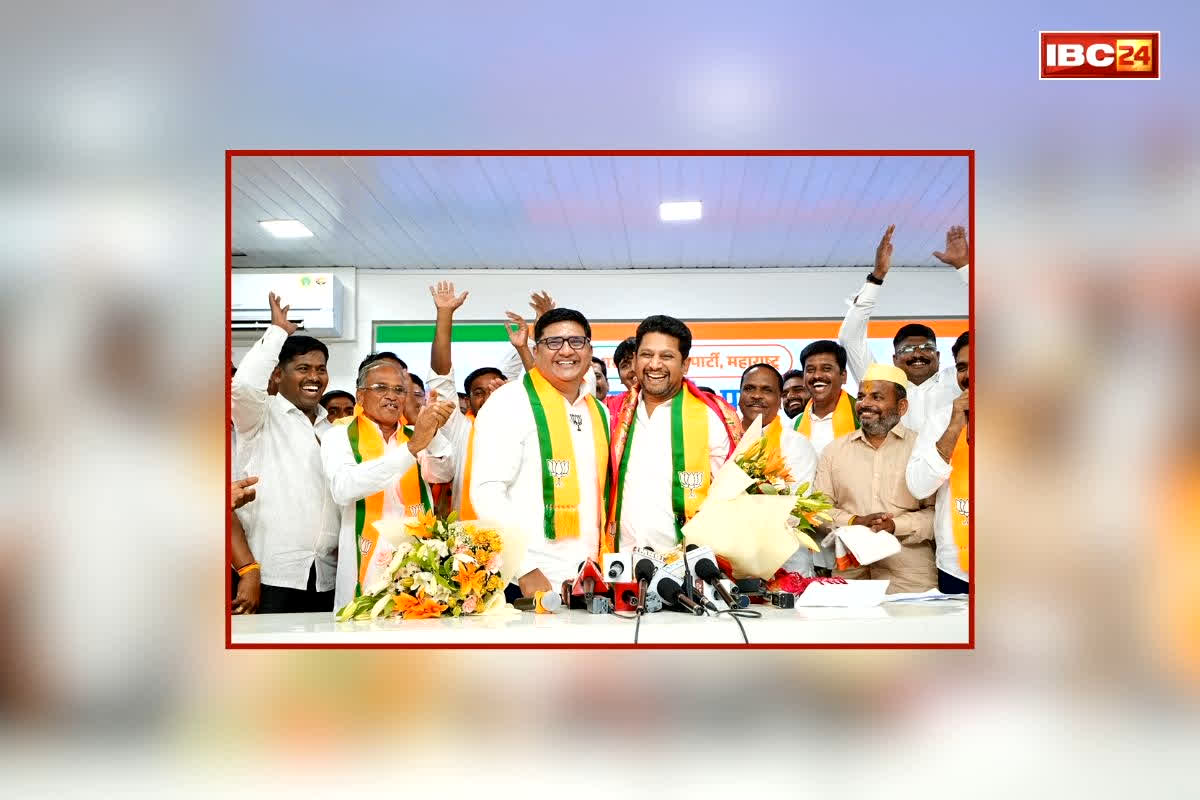 Prajakt Tanpure joins BJP: शरद पवार को लगा बड़ा झटका, इस दिग्गज नेता ने पार्टी का साथ छोड़ थामा भाजपा का दामन, रह चुके हैं प्रदेश के मंत्री