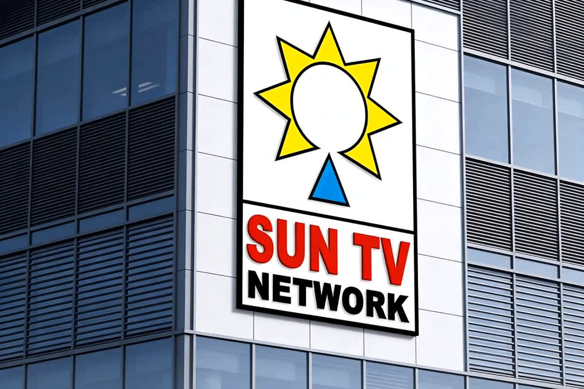 Sun TV Network Ltd Share Falls: अचानक TV नेटवर्क का ये शेयर धड़ाम! विजय की जीत के बाद इस TV नेटवर्क का शेयर 9% से ज्यादा गिरा, आखिर क्यों निवेशक हो रहे हैं दूर?
