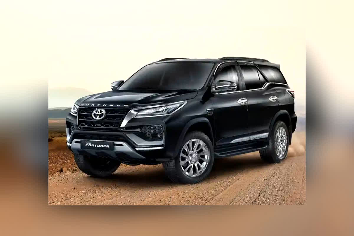 Toyota Fortuner Price Hike: ग्राहकों के लिए बड़ा झटका! टोयोटा की SUV हुई और महंगी, क्या अब आपकी जेब दे पाएगी साथ? जानिए कितनी बढ़ी कीमत