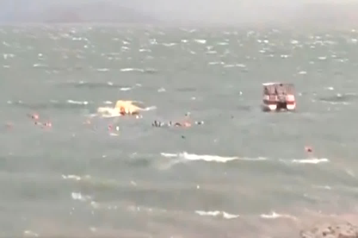 Bargi Dam Cruise Accident Latest Video: सामने था मौत का मंजर, जान बचाने के लिए जद्दोजहद करते नजर आए पर्यटक,  बरगी डैम क्रूज हादसे का एक और वीडियो आया सामने, देखकर आपका भी दहल जाएगा दिल