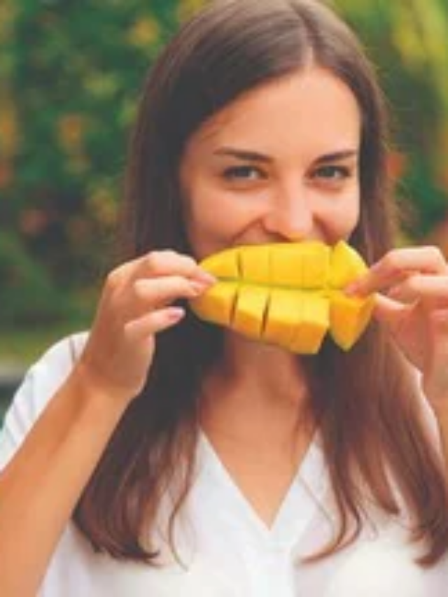 Mango Health Benefits: सिर्फ स्वाद ही नहीं, सेहत का भी खजाना है ये फल, गर्मियों में खाने से मिलते हैं ये चौंकाने वाले फायदे