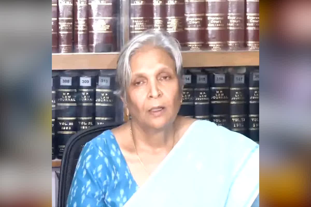 Twisha Sharma Dead Case Bhopal : सात घंटे की पूछताछ, फिर गिरफ्तारी! त्विषा शर्मा डेथ केस में CBI के शिकंजे में आई गिरिबाला सिंह, आज कोर्ट में होगा बड़ा फैसला