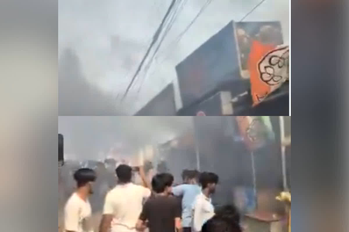 Post-Election Violence in West Bengal : बंगाल में BJP की ऐतिहासिक जीत पर हिंसा का साया! TMC दफ्तरों में तोड़फोड़, क्या भाजपा की जीत से बौखलाए विरोधी?