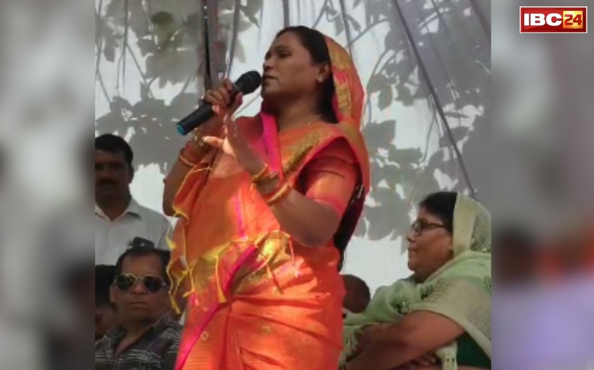 Wadrafnagar Samadhan Shivir: छत्तीसगढ़ के इस जिले की विधायक का फूटा गुस्सा, मंच से तहसीलदारों को सुनाई खरी-खोटी, कहा-एटीट्यूड छोड़िए वरना…