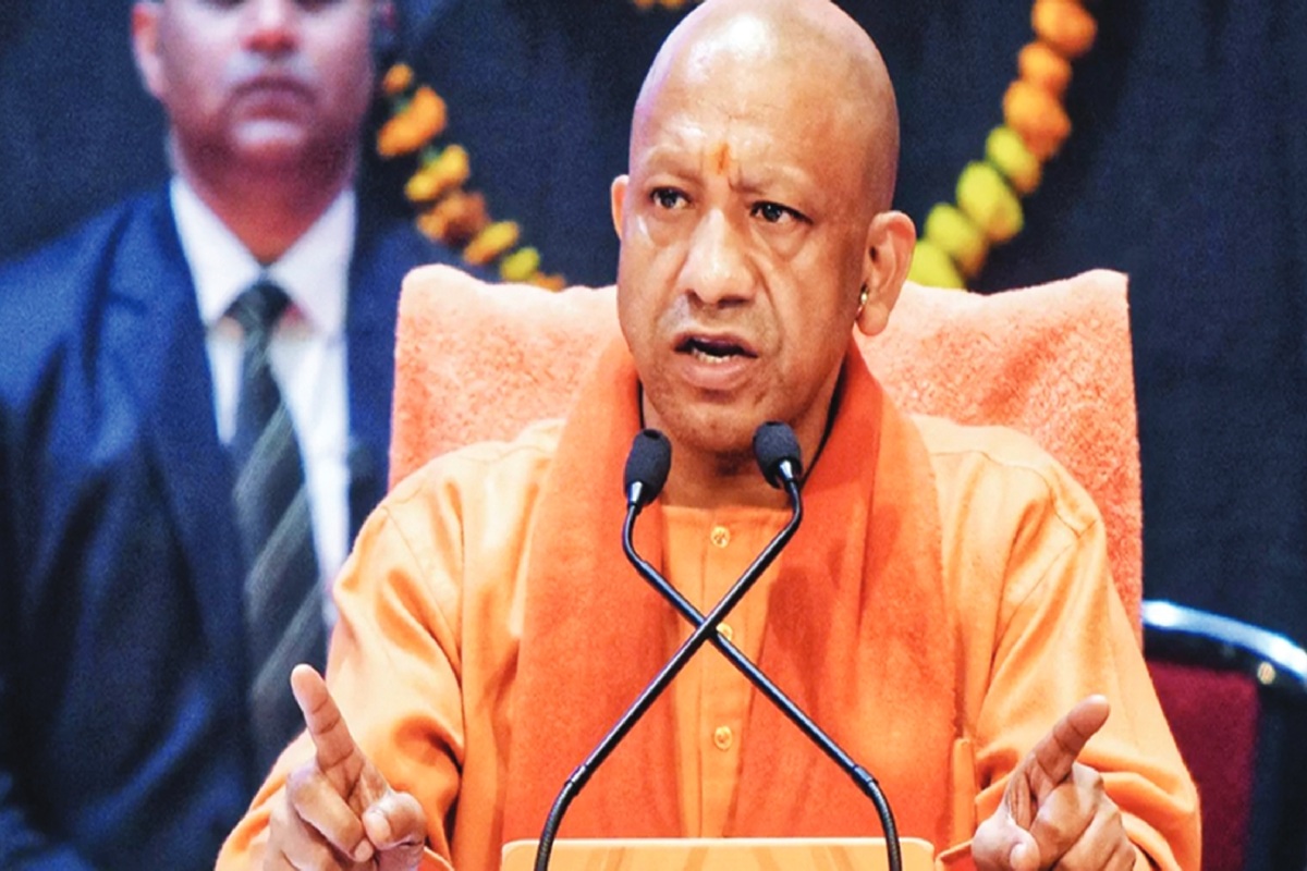 CM Yogi on Namaz: ‘प्यार से मानेंगे ठीक, नहीं तो’.. इन लोगों को सीएम योगी ने दी सीधी चेतावनी, कहा- सबके लिए समान है कानून
