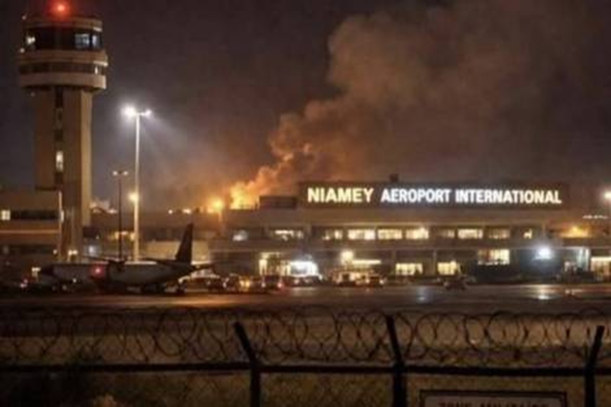Attack on Niamey Airport: यहां की राजधानी के एयरपोर्ट पर बड़ा हमला, 13 लोगों की मौत, जवाबी कार्रवाई में इतने हमलावर ढेर