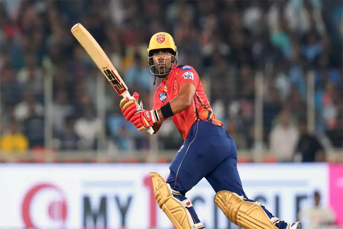 FIR Against Shashank Singh: IPL के इस स्टार खिलाड़ी और उनके पिता पर FIR, खाना बनाने वाले शख्स ने ही लिखवाई रिपोर्ट, लगाए कई गंभीर आरोप