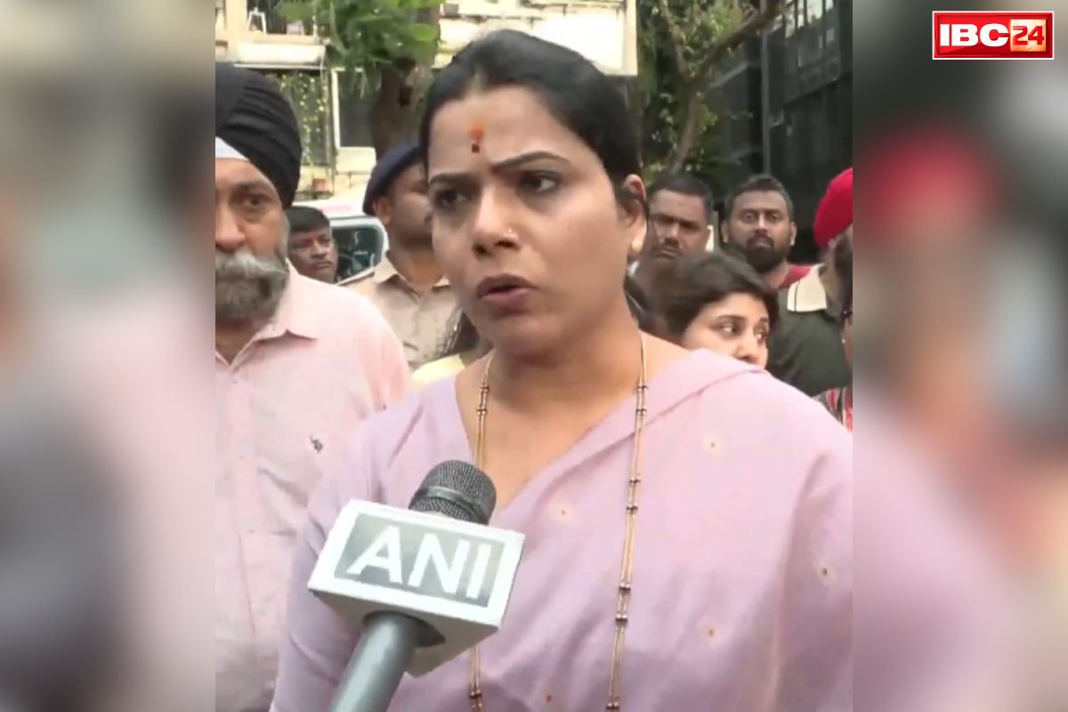 Ban on stand-up comedy: भारत में ‘स्टैंड-अप कॉमेडी’ पर लगेगा बैन!.. इस नेत्री ने दमदार तरीके से उठाई आवाज, कहा, ‘सीएम को लिखूंगी पत्र’..