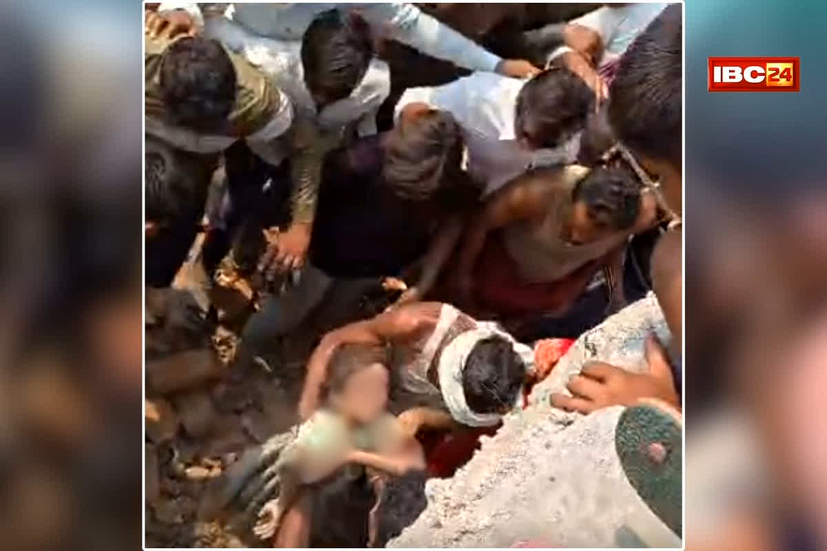 Bemetara Wall Collapse News: खाना खाने के बाद हाथ धो रही थीं दो मासूम बहनें, तभी हुआ कुछ ऐसा… पलभर में छिन गई दोनों की जिंदगी, गांव में मातम