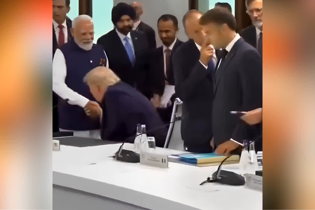 PM Modi Donald Trump Meeting G7 Summit France : 16 महीने बाद आमने-सामने आए मोदी और ट्रंप! हाथ तो मिलाया, लेकिन नहीं लगा गले, G7 मंच से उठे बड़े सवाल