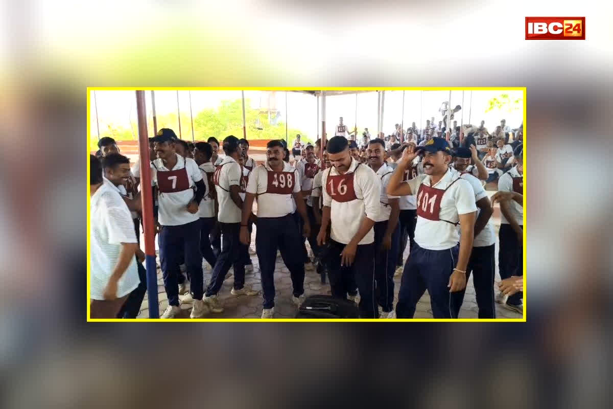 Gwalior Police Training Center Video: खाकी का मतलब अब सिर्फ लाठी नहीं, कड़ी ट्रेनिंग के साथ जवानों को मिल रही म्यूजिक थेरेपी, जानें क्यों लिया गया ये फैसला