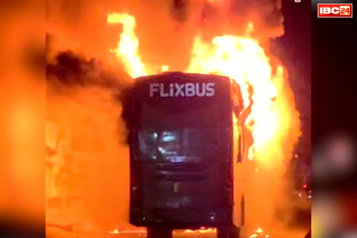 Haridwar Bus Fire Viral Video: देवभूमि के हाइवे पर मची अफरातफरी.. चलती बस में इस वजह से लगी भीषण आग, जानें कितने यात्री थे सवार