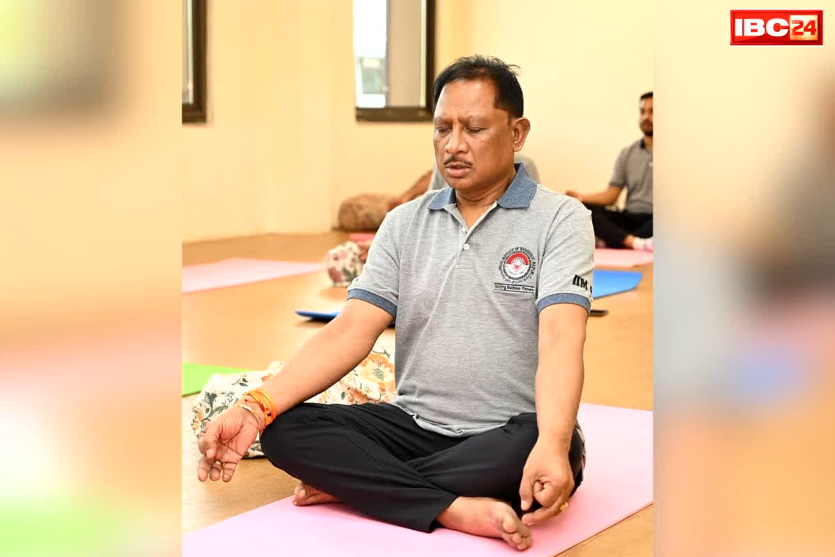 International Yoga Day Chhattisgarh: 21 जून को अंतरराष्ट्रीय योग दिवस, छत्तीसगढ़ और मध्यप्रदेश में होंगे भव्य आयोजन, CM साय इस जिले में करेंगे सामूहिक योगासन..