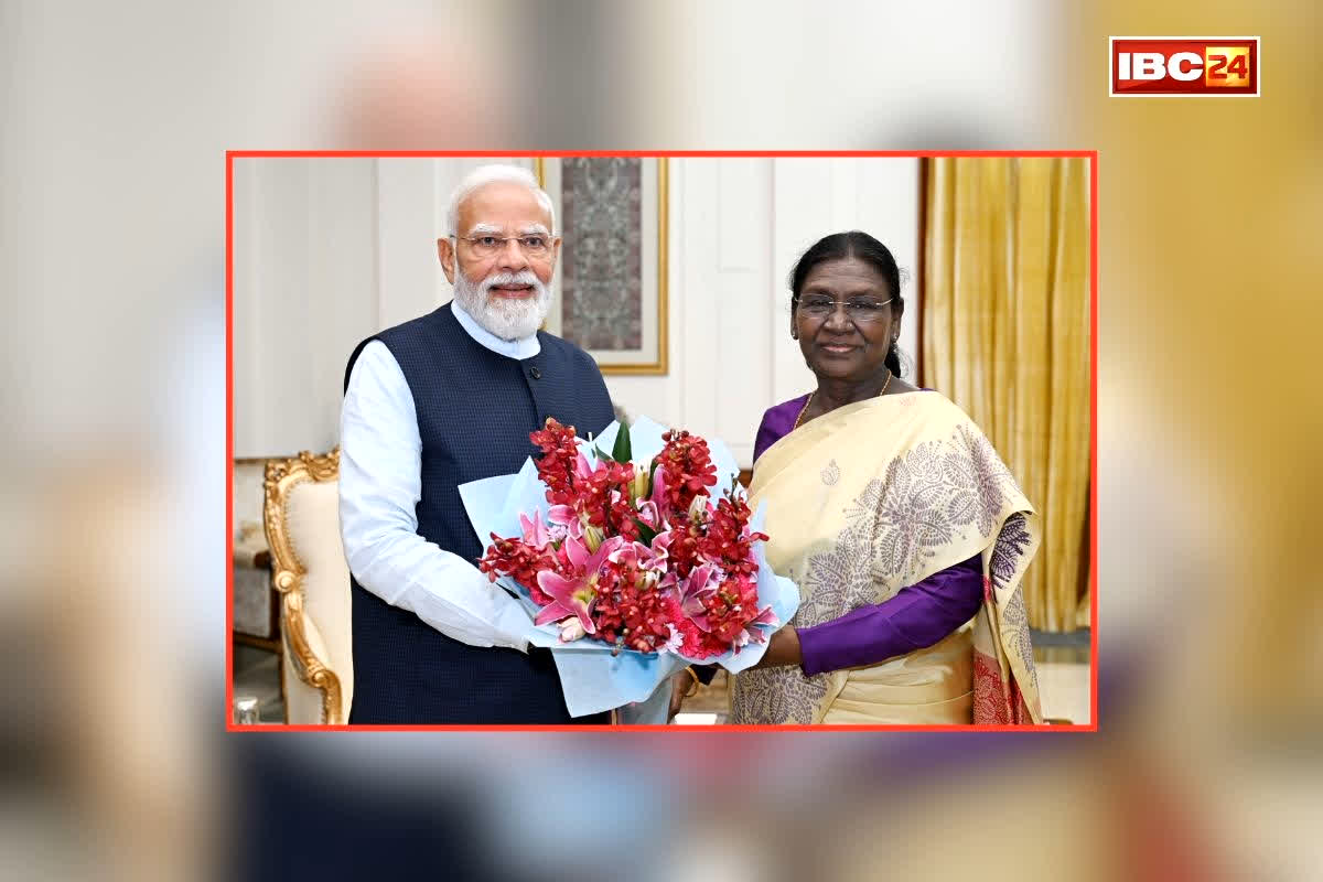 PM Modi Meet President Murmu: पीएम मोदी ने राष्ट्रपति द्रौपदी मुर्मू से की मुलाकात, क्या मंत्रिमंडल में होने वाला है फेरबदल? जानें बैठक के अहम मुद्दे