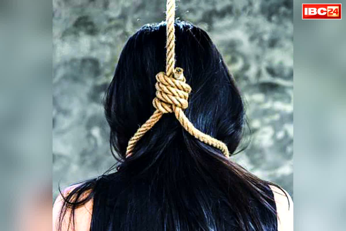 Uttarakhand NEET Students Suicide: एक और NEET अभ्यर्थी ने उठाया आत्मघाती कदम.. 12वीं में 96.7 प्रतिशत अंक लाने वाली रिया ने फांसी लगाकर दी जान, बहुत देर तक नहीं खोला दरवाजा तो..