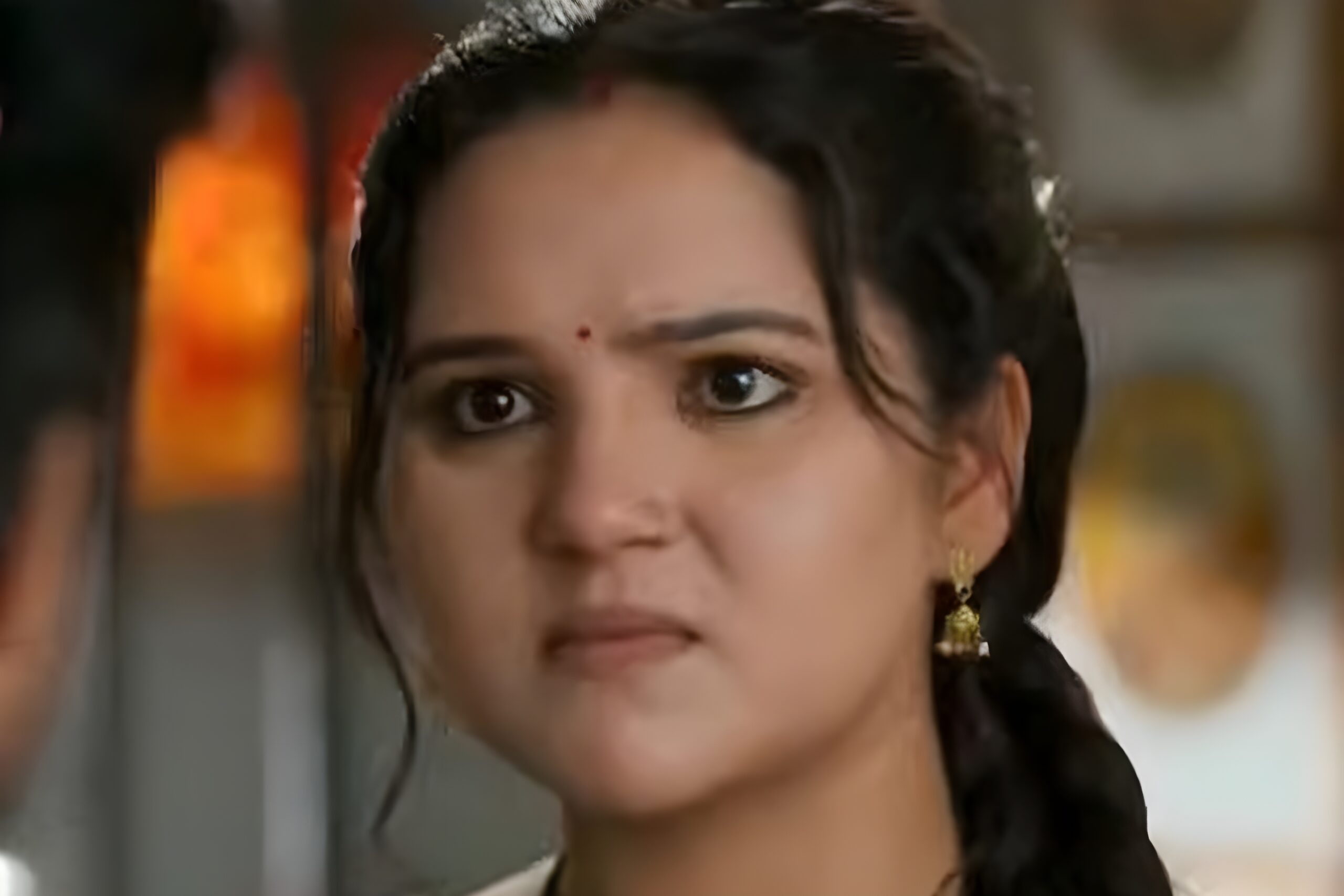Vasudha: अंधभक्ति की आग में झुलसा सच! समर के खुलासे पर वसुधा का पलटवार.. क्या चंद्रिका का यह दोहरा किरदार, तबाह कर देगा सब कुछ?