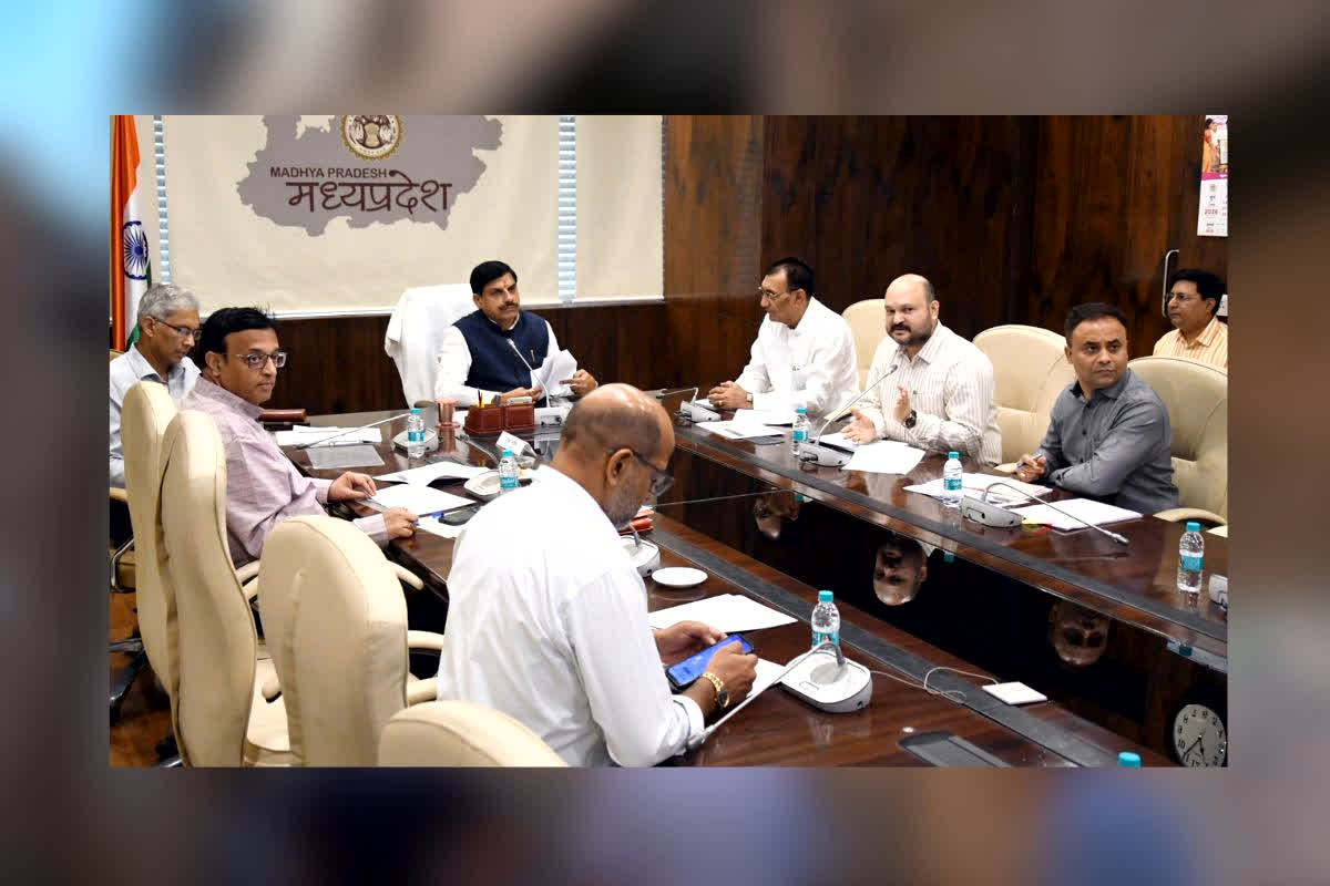 MP Integrated Fisheries Policy 2026 : हर जिले में खुलेगी फिश हैचरी, मुख्यमंत्री मोहन यादव ने दिया इतने दिनों का समय, मोती उत्पादन को भी लेकर लिया बड़ा फैसला