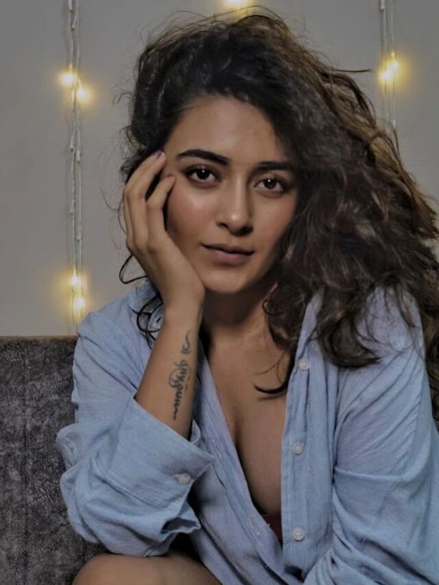 Jinal Joshi Hot Photo: मराठी एक्ट्रेस ने पार की बोल्डनेस की हद, शेयर की बेहद बोल्ड तस्वीरें, आप भी देखें यहां