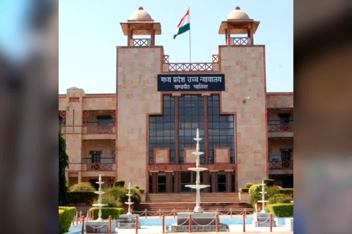 Indore High Court Dhar Imam bada Decision : 10 महीने से बंद पड़े इमामबाड़े पर आया बड़ा फैसला! हाई कोर्ट के आदेश के बाद बदला पूरा माहौल, प्रशासन अलर्ट