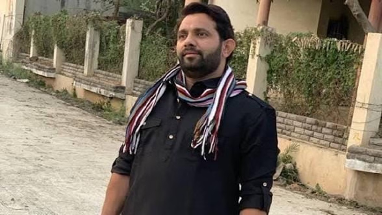 Jitu Patwari Brother Arrested : प्रदेश कांग्रेस अध्यक्ष के भाई पर पुलिस का बड़ा एक्शन! अचानक हिरासत में लेने से मचा सियासी हड़कंप, आखिर क्या है वजह ?