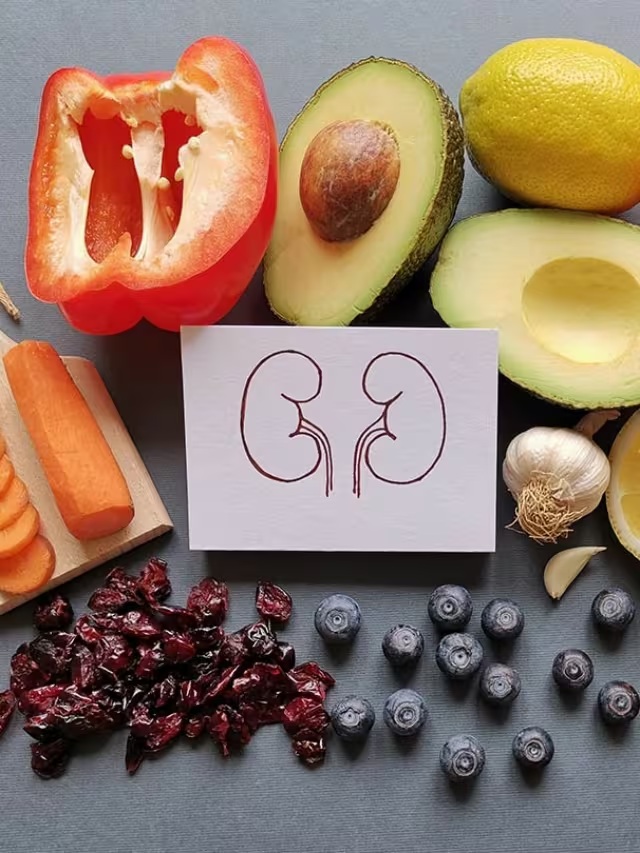Best Fruits for Kidney: इन फलों को अपनी डाइट में करें शामिल, किडनी की बिमारी से रहेंगे हमेशा दूर