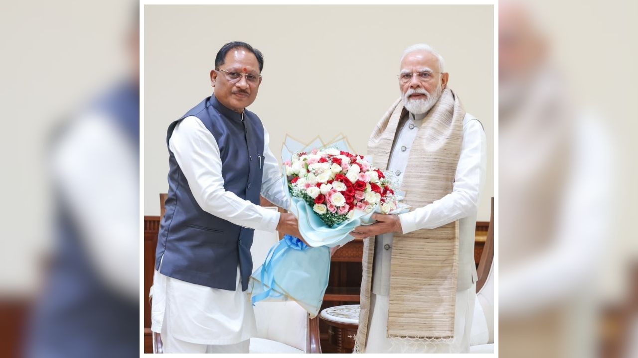 CM Vishnu Deo Sai Meets PM Modi: दिल्ली में हुई पीएम मोदी और सीएम साय की हाई-लेवल बैठक, कई अहम मुद्दों पर हुई चर्चा, सीएम ने केंद्र से मांगा विशेष सहयोग