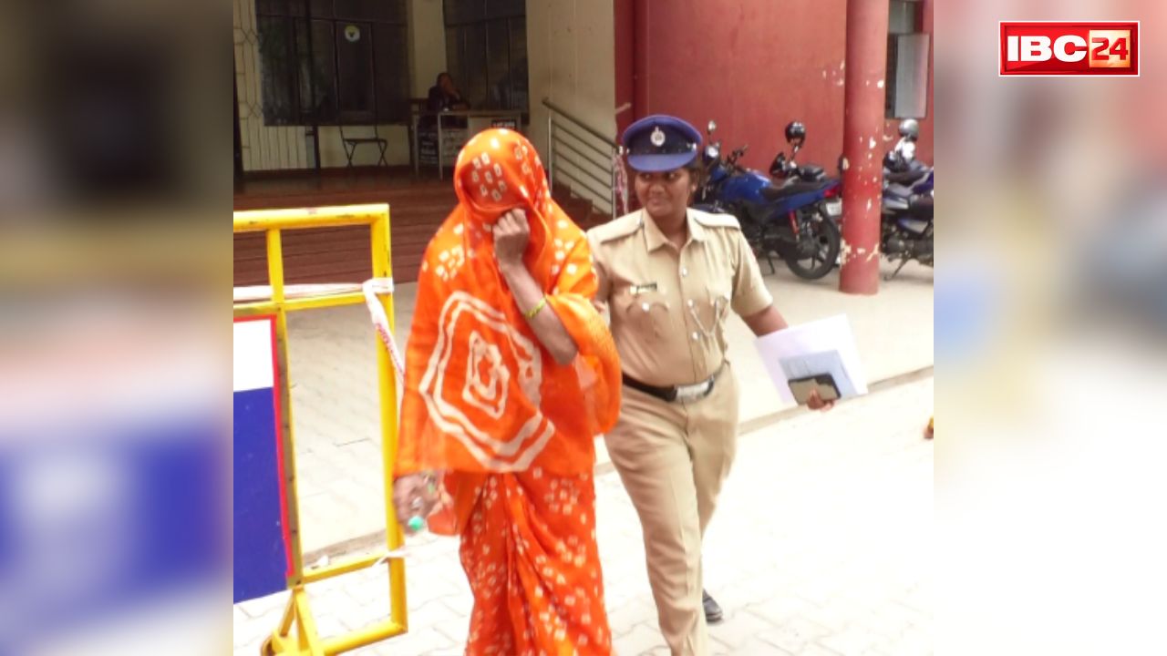 Chikkaballapur Woman Black Magic: केस जीतने महिला का अजब टोटका.. जज के कुर्सी के पास किया कुछ ऐसा काम कि, जानकर आप भी रह जायेंगे दंग, अब अरेस्ट