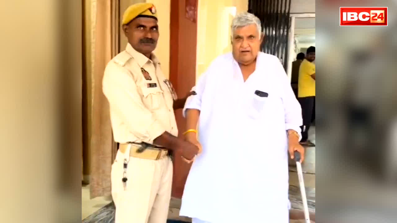 College Manager Dirty Demand Muzaffarnagar: ‘पूरा नहीं चाहिए, ऊपर से ही काम हो जाएगा’.. कॉलेज के 70 वर्षीय मैनेजर की ‘डर्टी डिमांड’ सुनकर रह जाएंगे दंग, जॉइनिंग के बदले मांग ली यह चीज