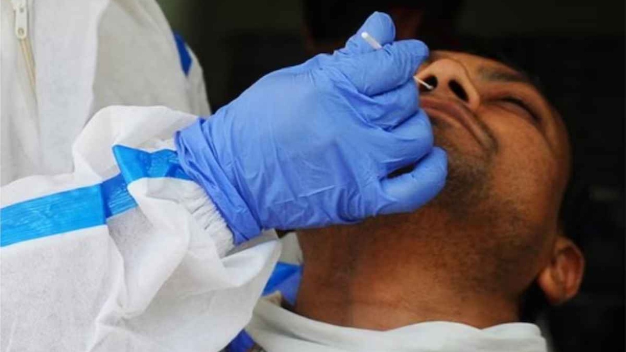 Corona Virus Again in India: भारत में एक बार कोरोना की एंट्री, इस राज्य में दो लोगों की मौत से हड़कंप, सरकार ने जारी की एडवाइजरी