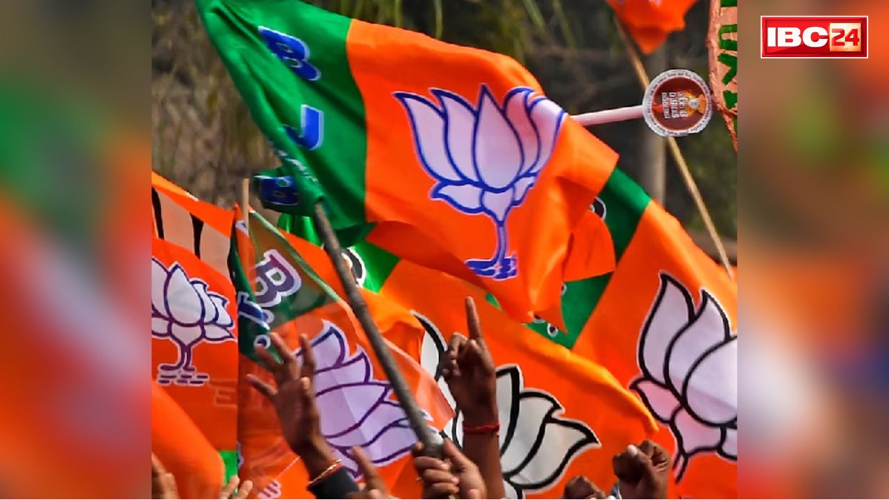 Datia BJP District President Resigns: भाजपा के जिलाध्यक्ष ने दिया इस्तीफा.. पार्टी से नाराजगी के बाद कई पदाधिकारी छोड़ सकते है पद, व्यापारियों ने भी कर दिया ये बड़ा ऐलान