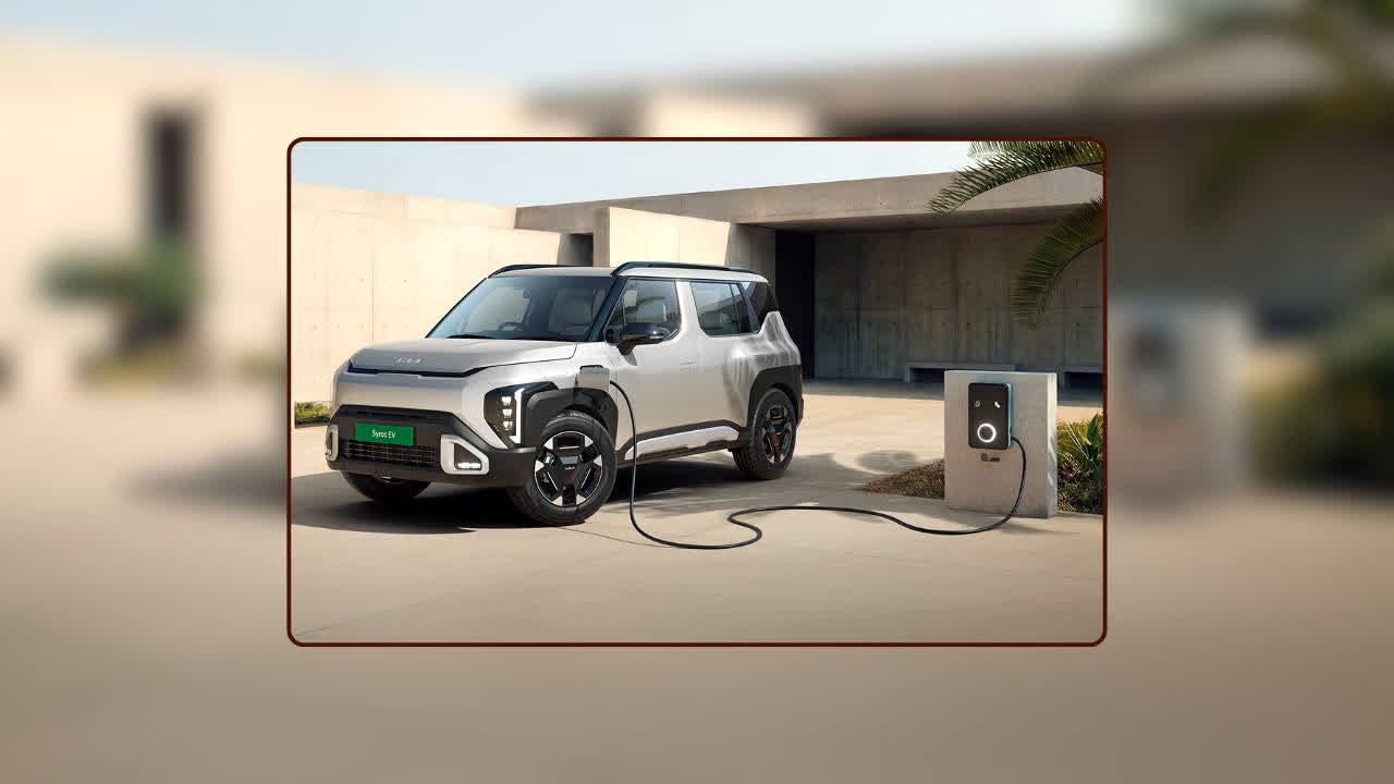 Kia Syros EV Launched: टाटा-एमजी को टक्कर देने आई Kia की नई EV! 526Km रेंज और लग्जरी फीचर्स के साथ जानें कितनी है कीमत