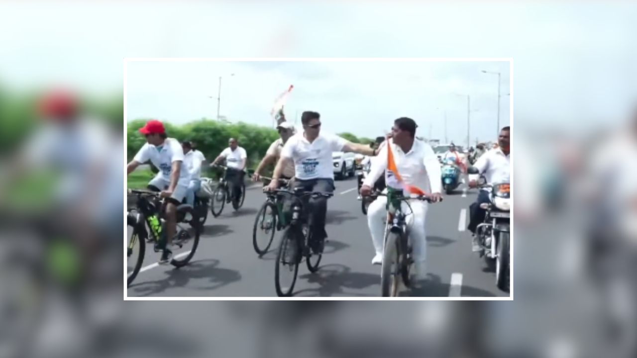 MP Congress Cycle Yatra: युवाओं के मुद्दों पर सड़क पर उतरी कांग्रेस, PCC चीफ खुद साइकिल से तय करेंगे इंदौर से भोपाल का सफर, जानिए क्या है पूरा अभियान