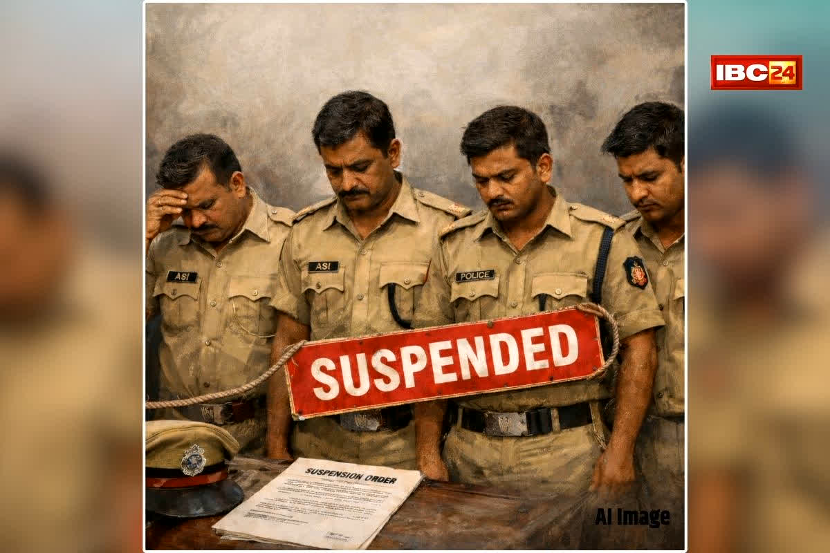 Jharkhand Six Policemen Suspended: पुलिस की आंखों के सामने मर्डर, आरोपी ने लगातार किया वार, देखते रहा गए वर्दीधारी… अब एक साथ इतने अफसर सस्पेंड
